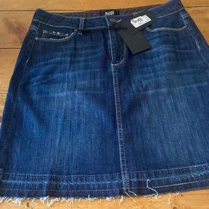 New with Tags Paige Deinm skirt, size 29.